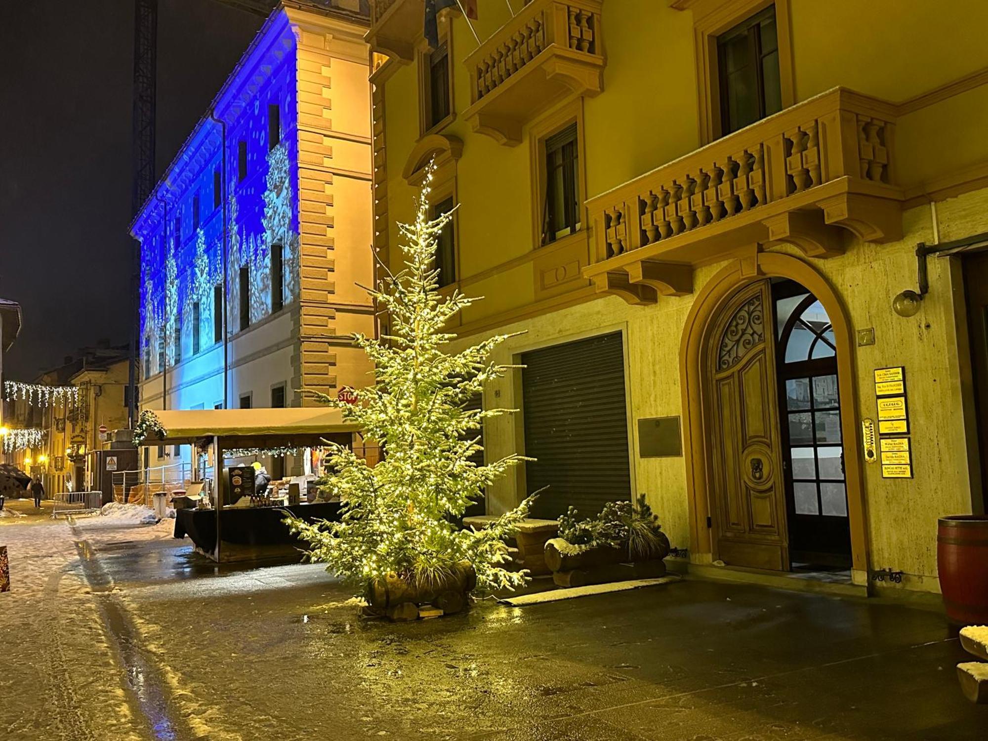Mansarda Del Sole, Nel Cuore Di Aosta Exterior photo