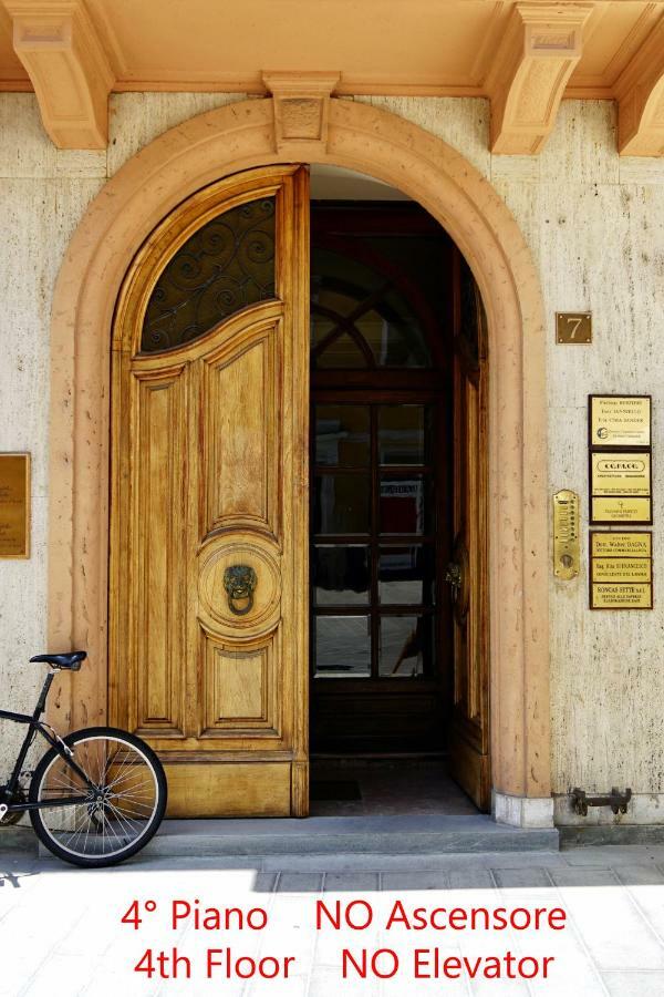 Mansarda Del Sole, Nel Cuore Di Aosta Exterior photo